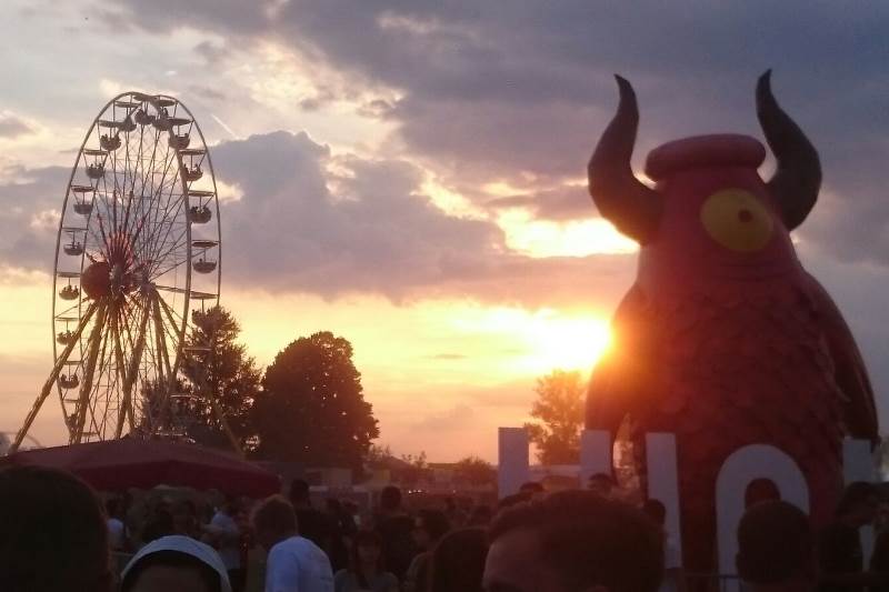 Sonnenuntergang und Riesenrad beim Highfield Festival 2016